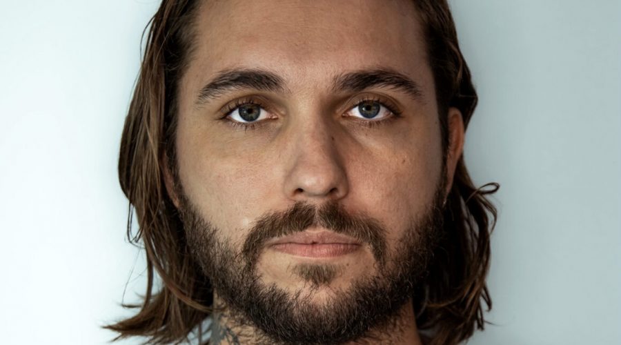 Pure and black Traditional par le tatoueur suédois Simon Gyllström