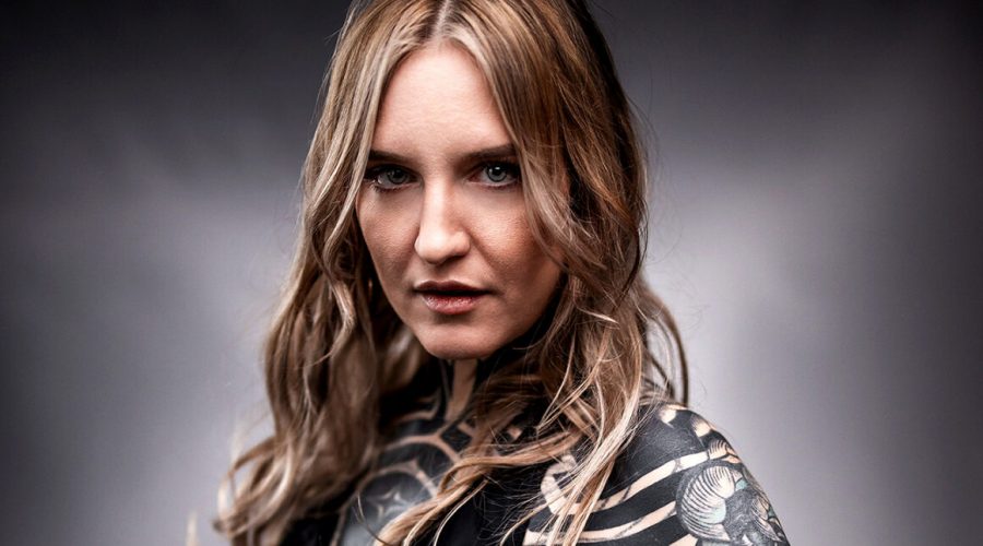 Annuaire de tatouage: Laura Hochmond de «Atelier Hochmond»